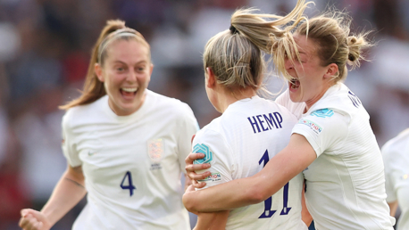 White and Hemp on target as England hit Norway for eight