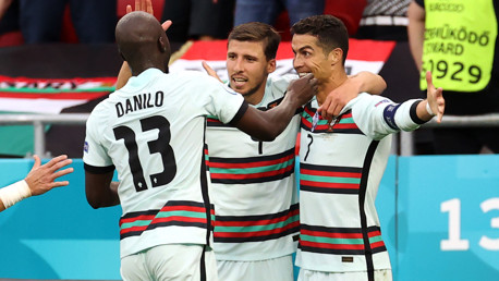 Late joy for Dias and Bernardo in Group F triumph