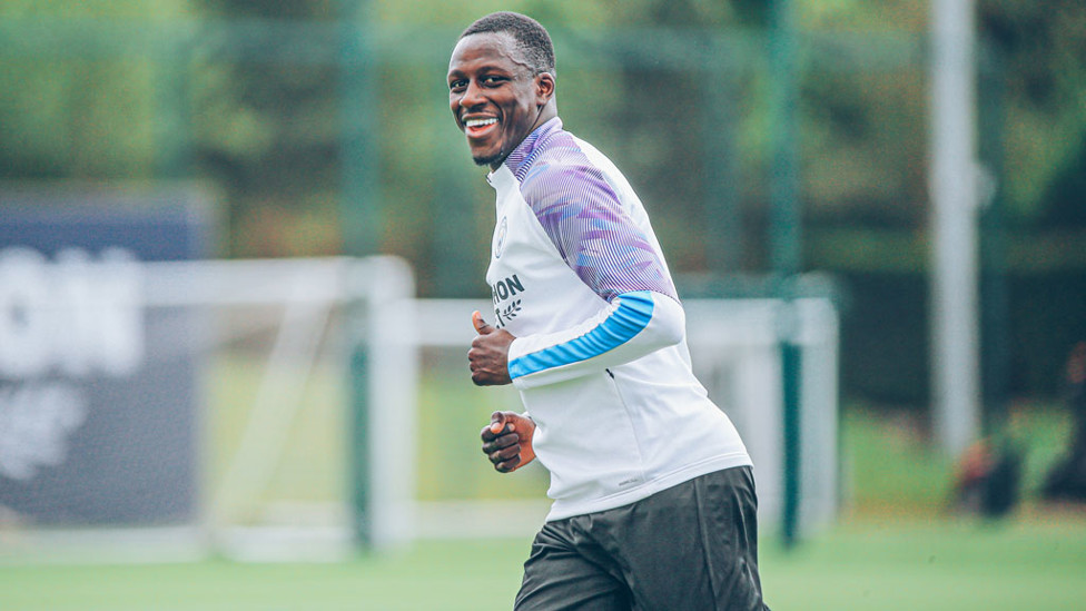Senyum ini lebih baik. Benjamin Mendy yang tak tertahankan