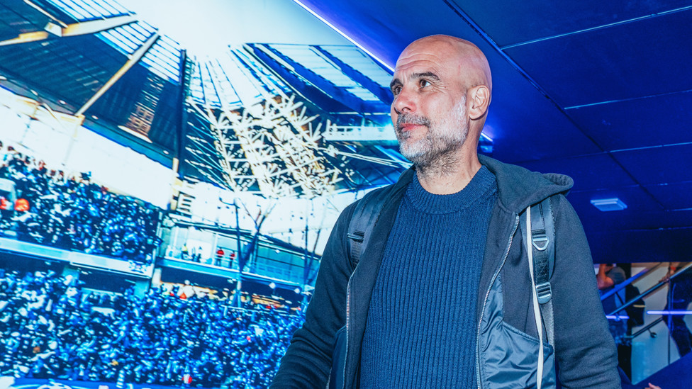 THE BOSS : Strolls towards the home dressing room.