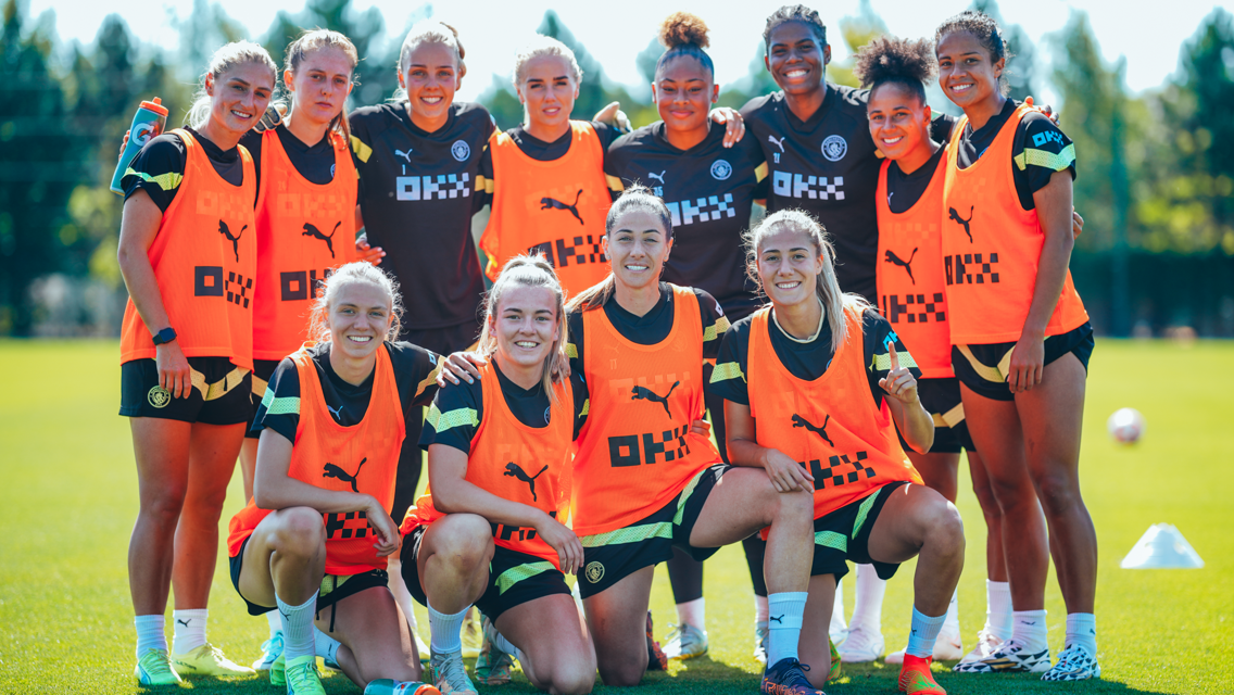 Gallery: Lionesses return to training!
