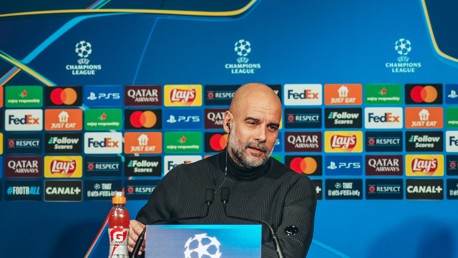 Pep da la bienvenida a Khusanov y Vitor Reis a "la familia del City"
