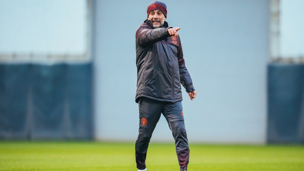 POINTING THE WAY : Final instructions from the boss on the eve of City v United