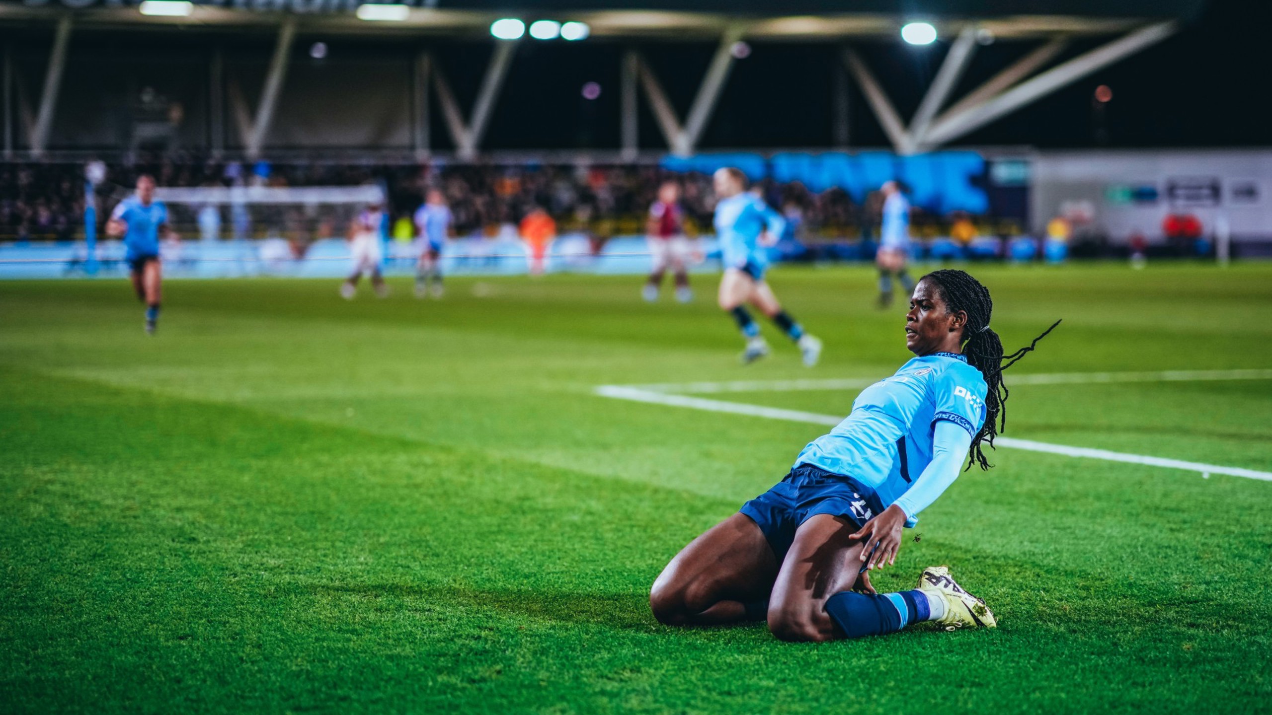 City joga bem e vence o Barcelona na Champions feminina 