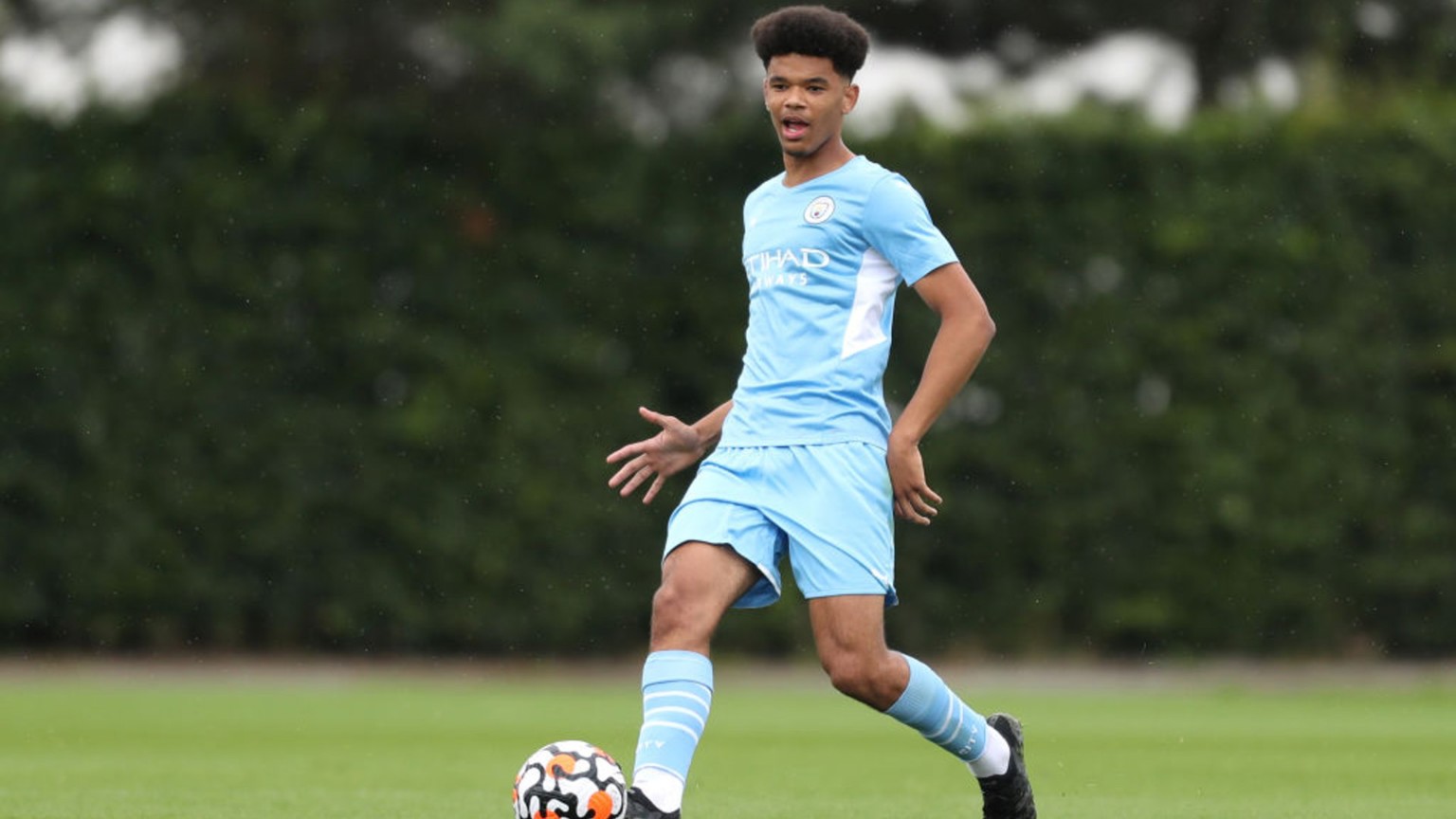 City Under-18s edged out by Wolves in tight contest