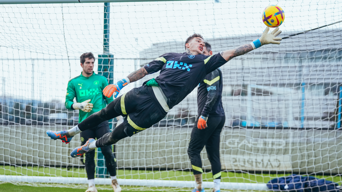 Training gallery: Getting ready for Spurs