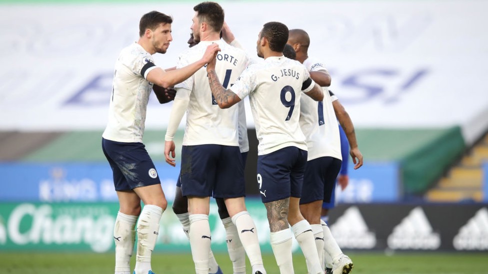 SQUAD GOALS : Celebration time again!