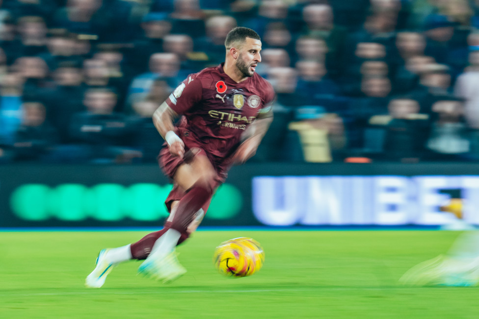 Walker em ação contra o Brighton.