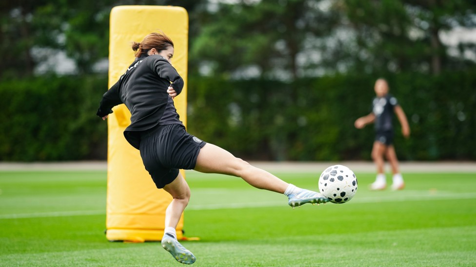 VOLLEY BALL : Yui Hasegawa hits a pass