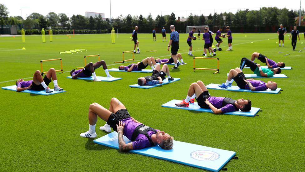 SUNSHIIINE : Don't get used to this weather, lads!