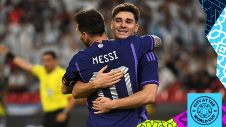 Aguero: 'Alvarez has made a superb start to City life'