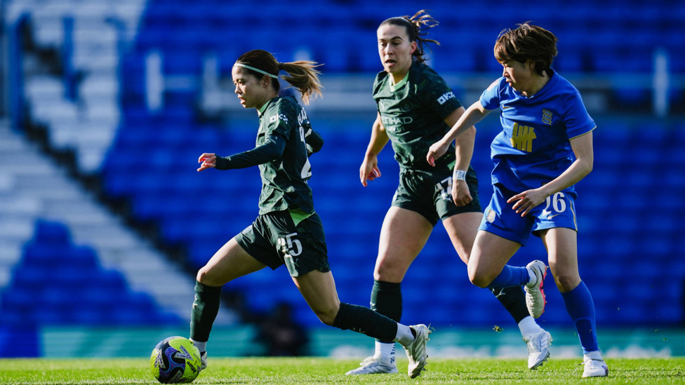 Making things tick : Yui Hasegawa dictating the tempo