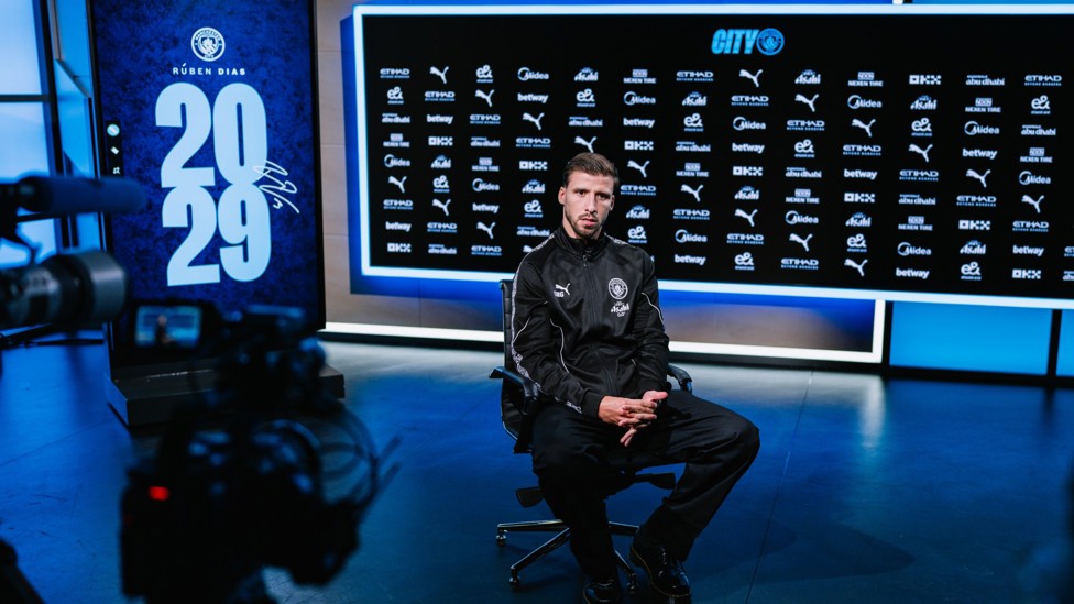 INTERVIEW TIME : Dias conveys his emotions to City Studios cameras