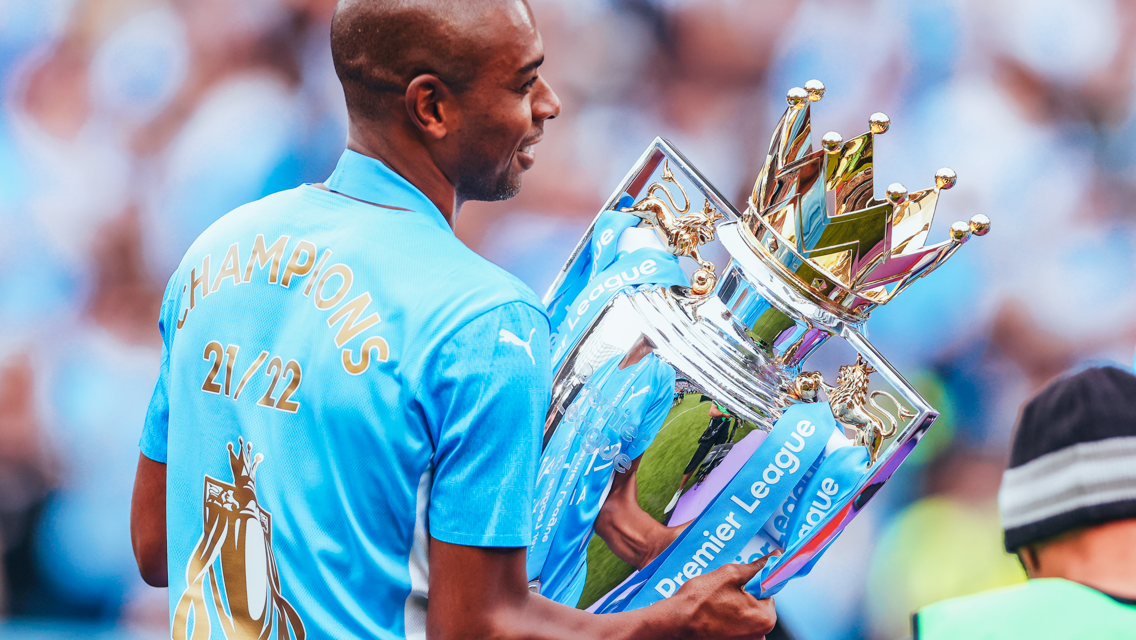 Feliz aniversário, Fernandinho! 