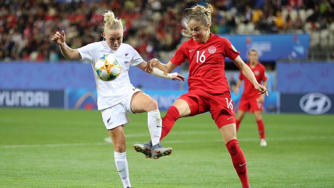 Beckie shines as impressive Canada progress