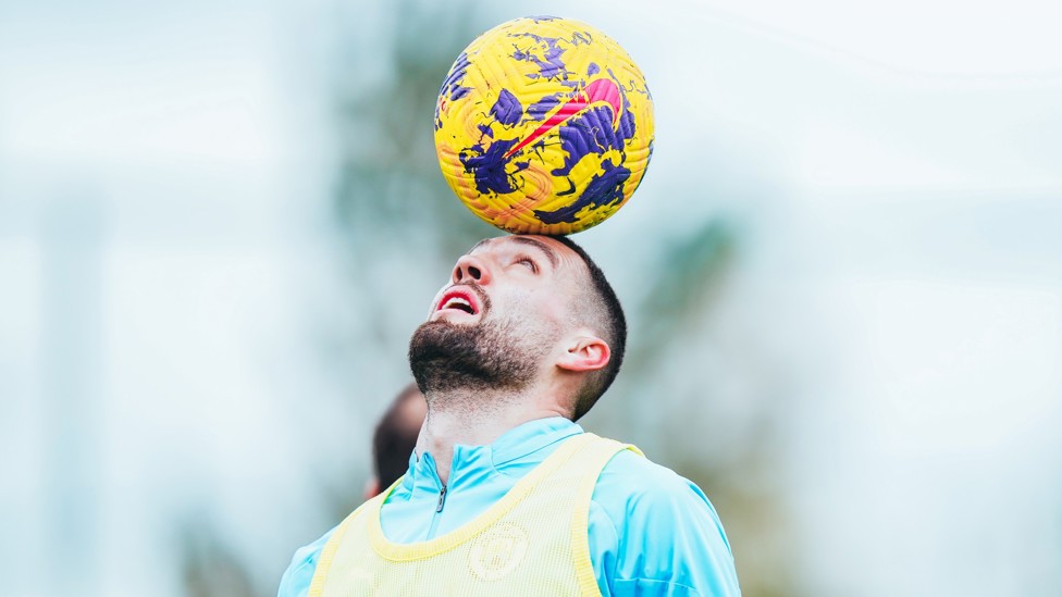 KEEPY UP  : Mateo Kovacic highlights his silky skills.