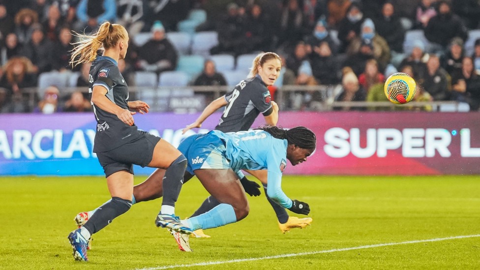 Goal 56 : Tottenham Hotspur (H) - 26 November 2023