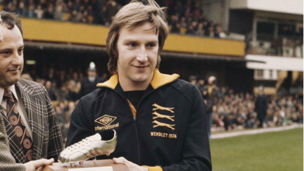 GOLDEN BOOT : Daley receives the Wolves player of the Year award in 1977