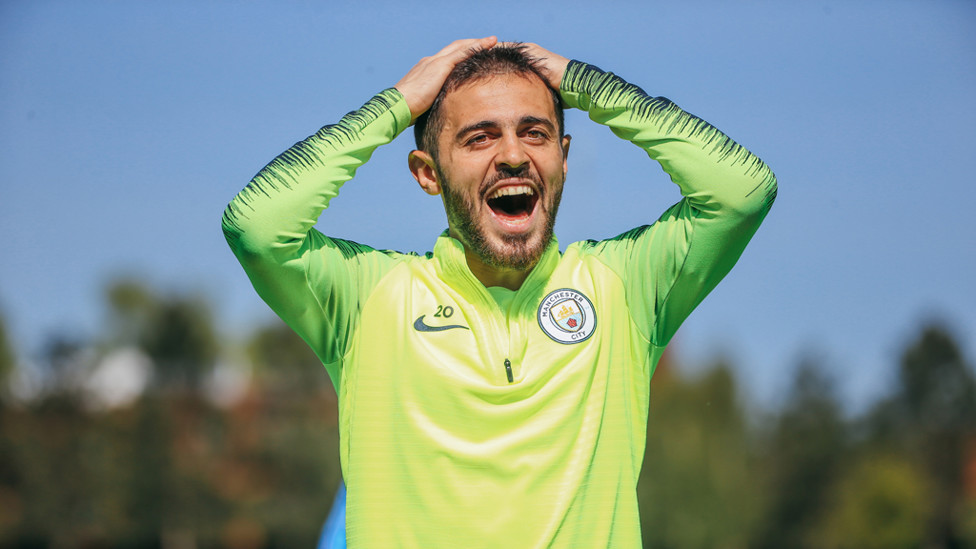 BERNARD-OH! : Something's shocked Bernardo Silva