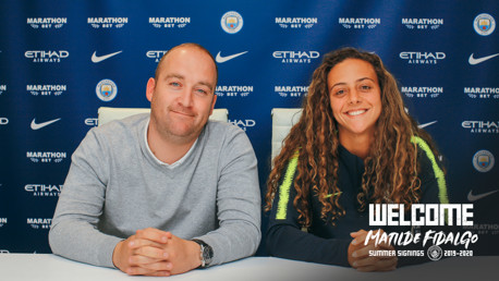 PEN TO PAPER: Matilde Fidalgo signs for City!