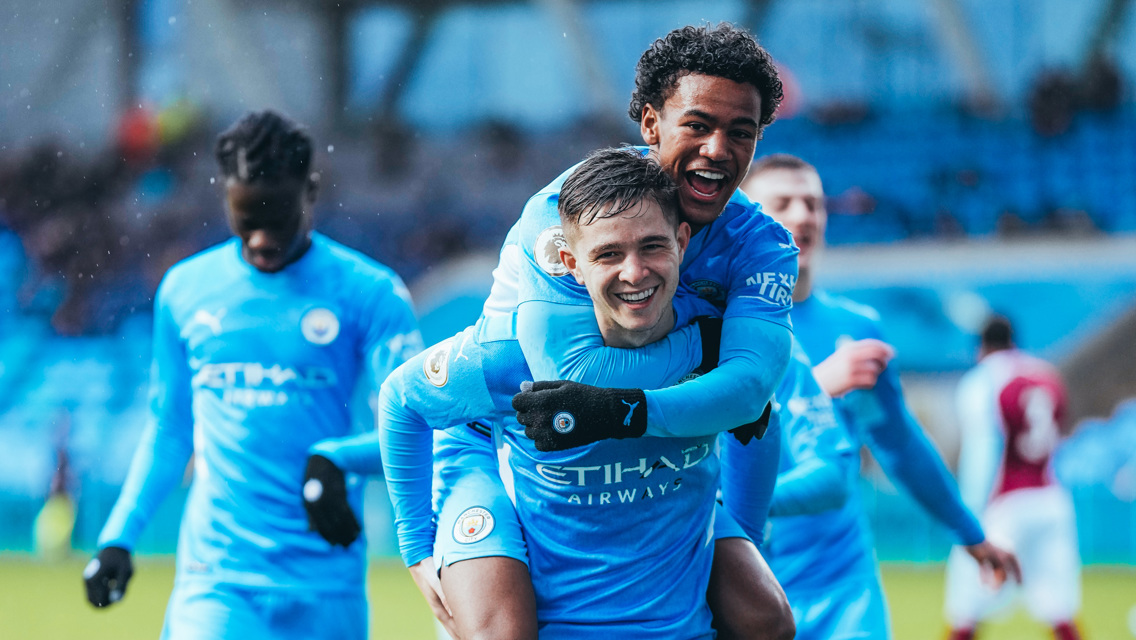 City see off Hammers in table-topping PL2 clash