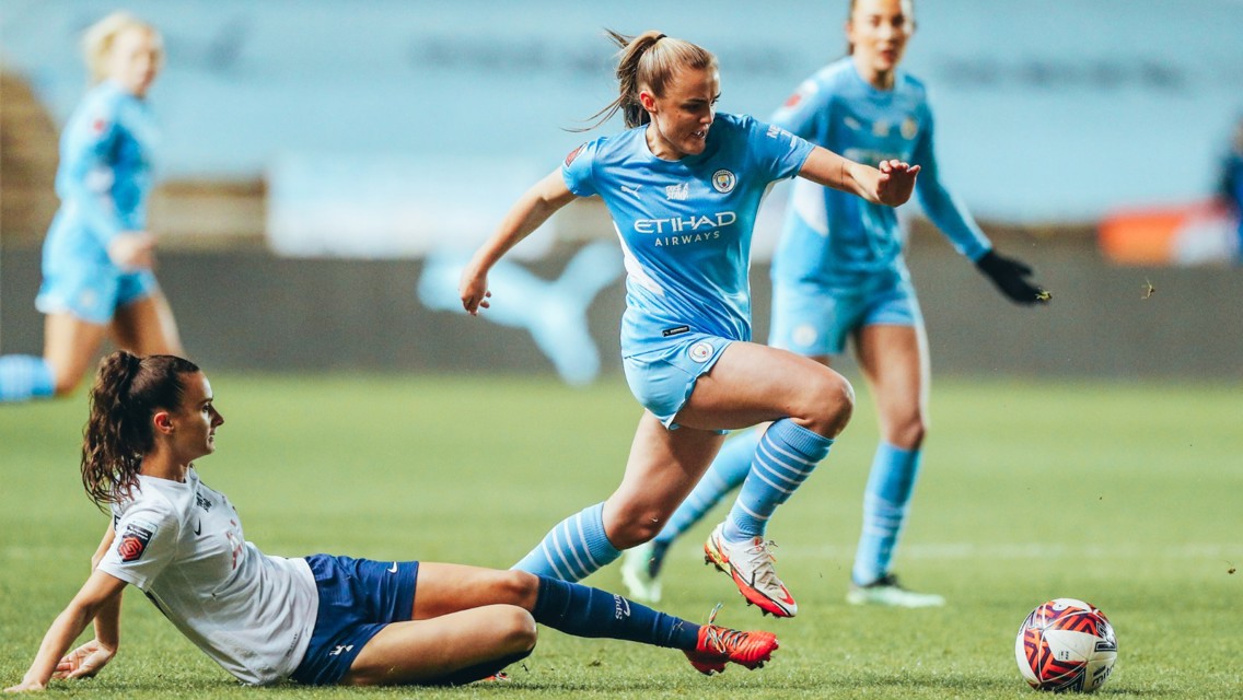 Cuplikan Conti Cup: City 3-0 Spurs