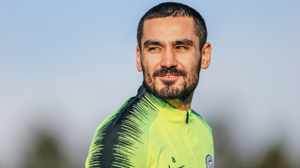 ILKAY : Solid gold