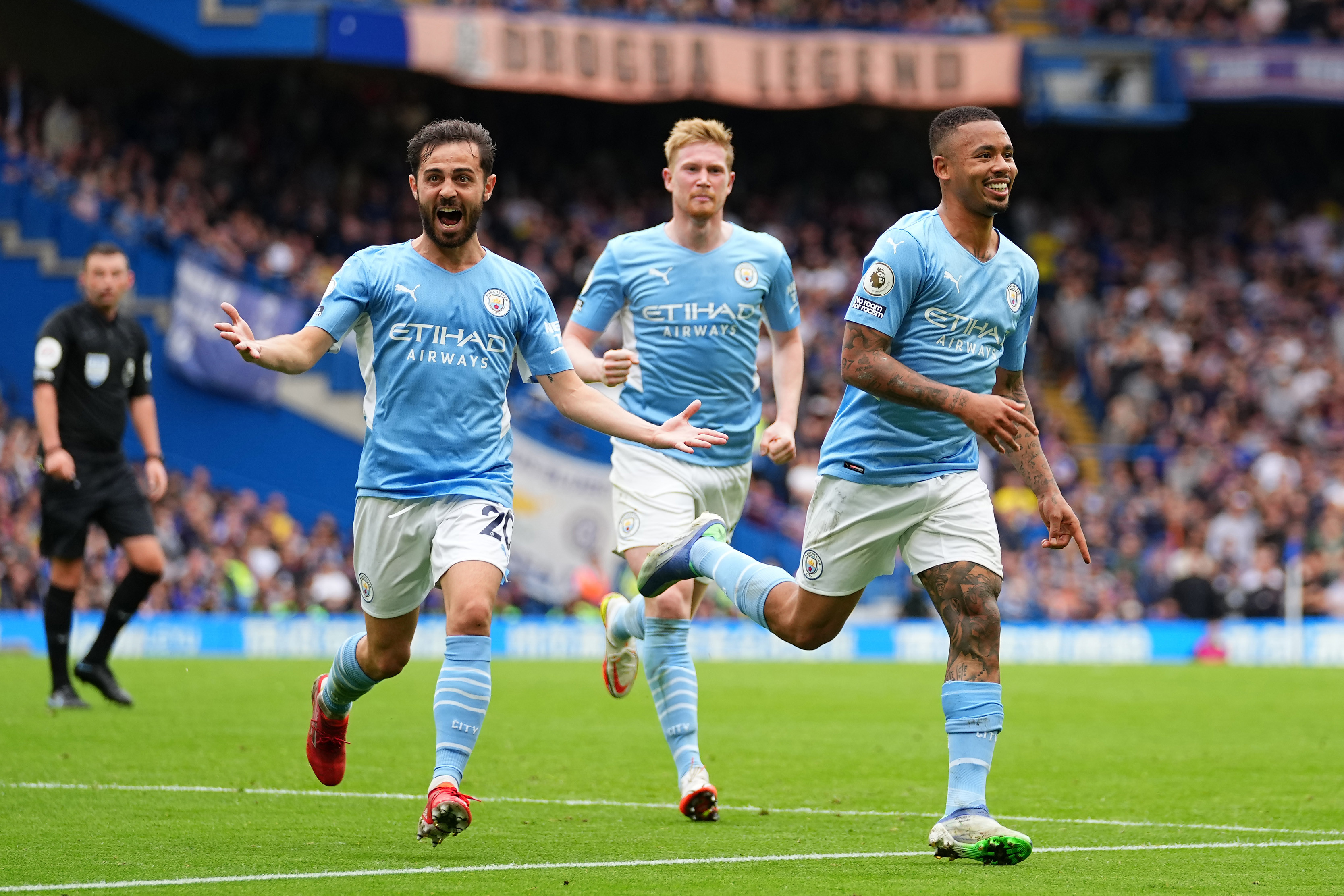 A COMEMORAÇÃO : Gabriel Jesus comemora gol contra o Chelsea em Stamford Bridge em setembro de 2021.