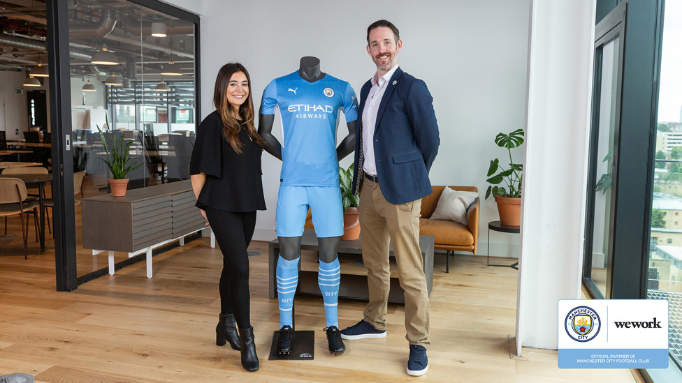 Tom Boyle, VP, Global Partnerships Marketing & Operations, City Football Group celebrates the new partnership with Amanda Zafiris, VP, Head of Marketing, International, WeWork. 