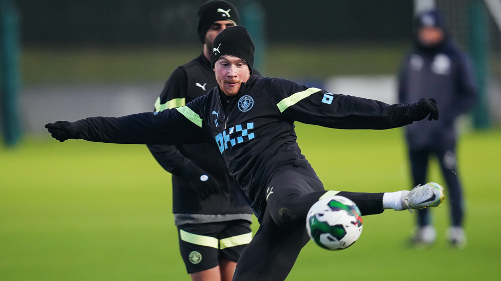 SIDEWINDER : De Bruyne reflects his immense technique
