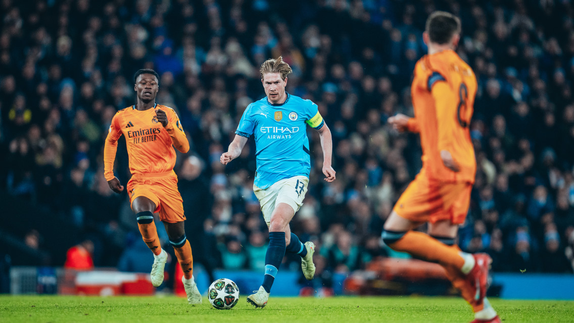 City perde para Real no finalzinho em jogo intenso no Etihad