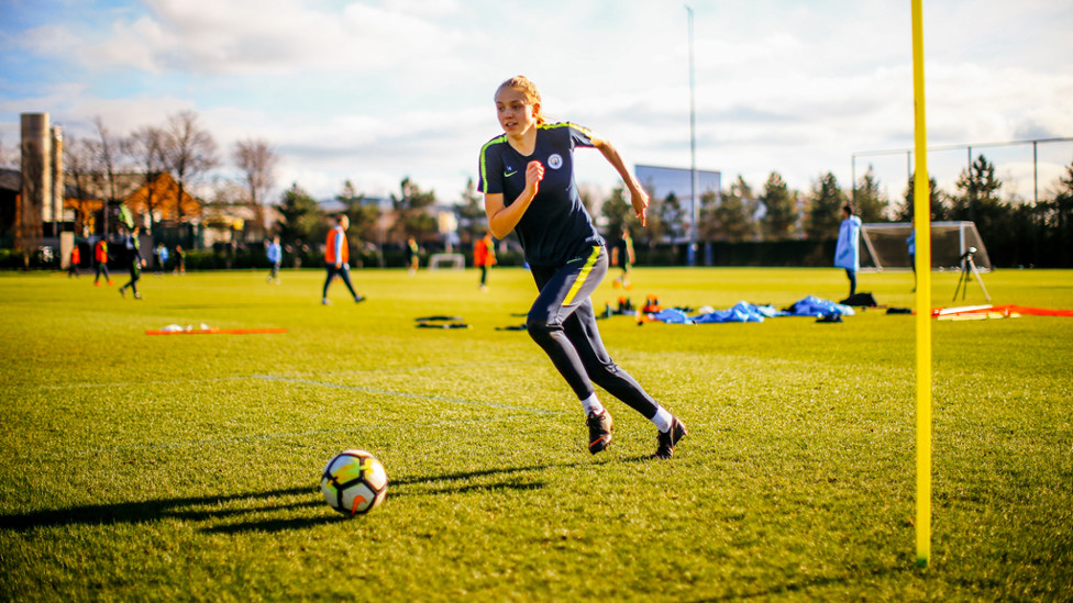YOUNG AT HEART : Esme Morgan sprints clear