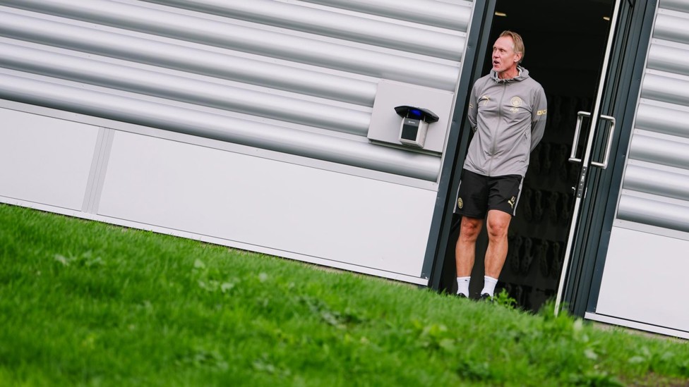 THE BOSS : Andrée Jeglertz makes his way out onto the pitch