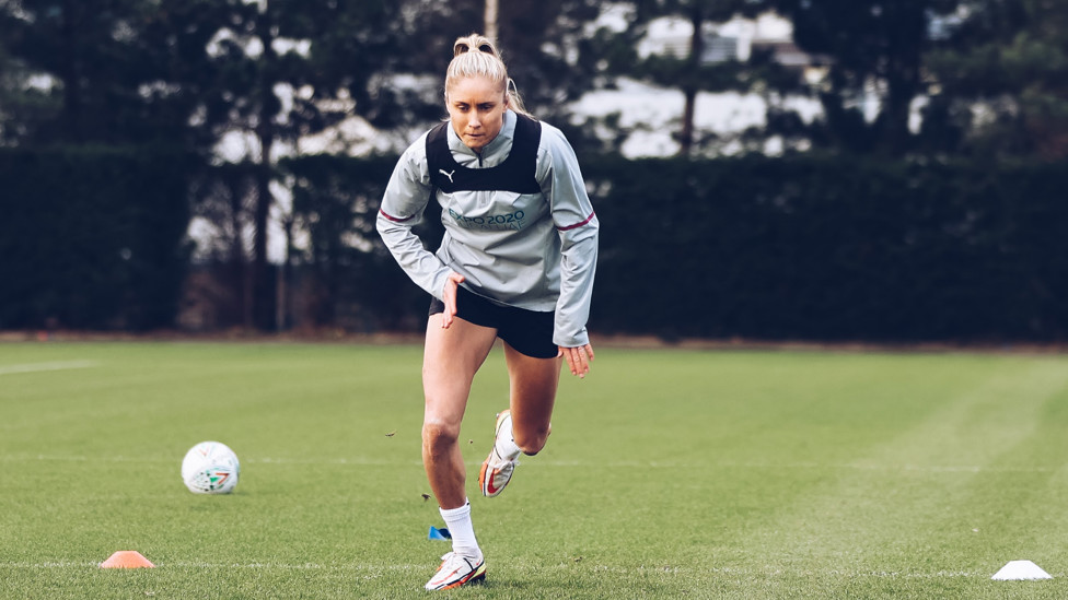 ON THE RUN : Back on the grass!