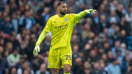 Donnarumma returns as only change for Chelsea clash