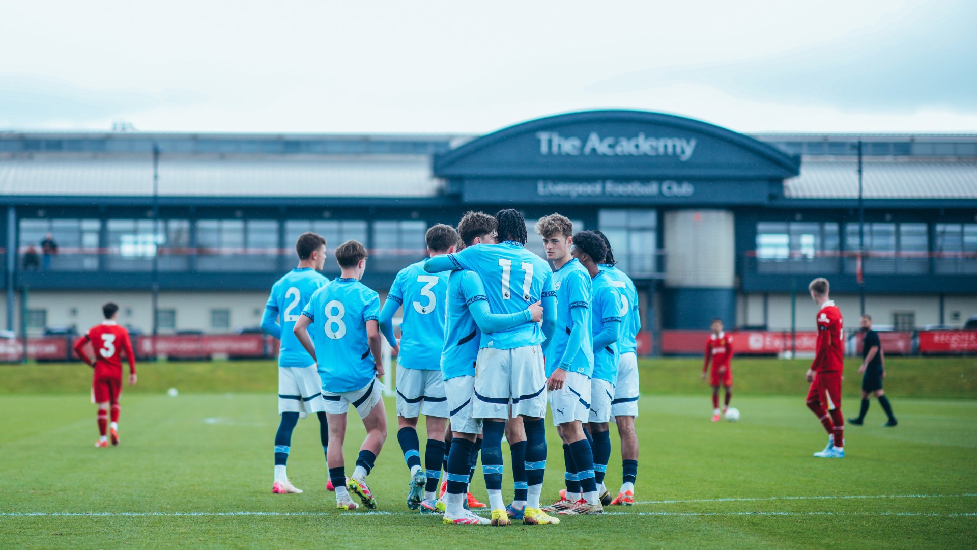 TOGETHER : A 19th consecutive league win for our Under-18s.