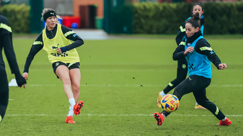 ON THE BALL : Laia Aleixandri spreads the play under pressure from Vicky Losada