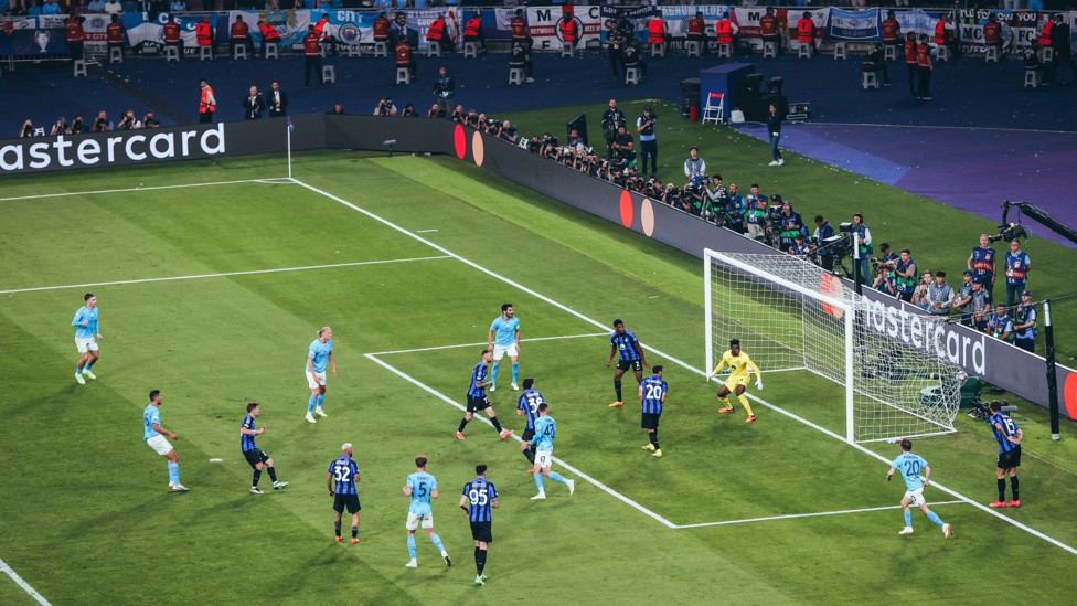 GOLDEN GOAL : Rodri scores that never-to-be-forgotten winner against Inter in the 2022/23 Champions League final.
