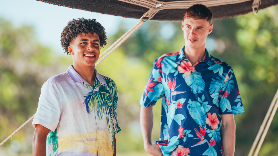 BEACH PARTY : Rico Lewis and Cole Palmer dress for the occasion