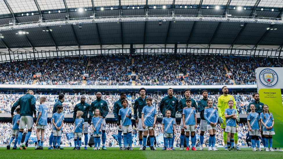 SQUAD GOALS : The starters.