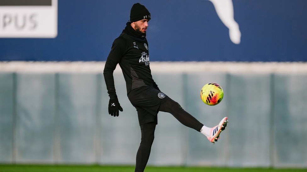 UP IN THE SKY  : Matheus Nunes keeps the ball in the air. 