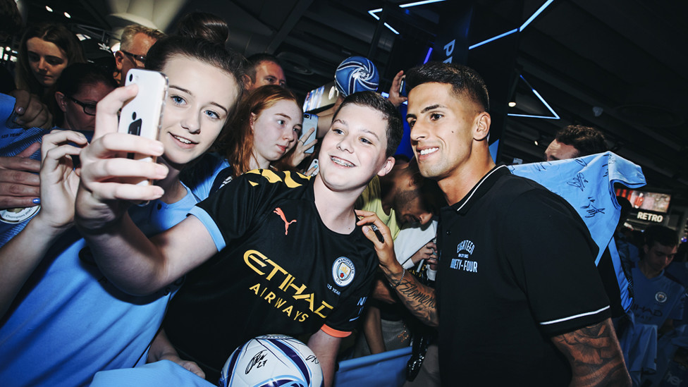 SELFIE TIME : Snaps with the supporters