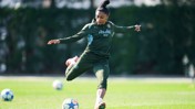 Training: Final prep for fourth Chelsea clash 