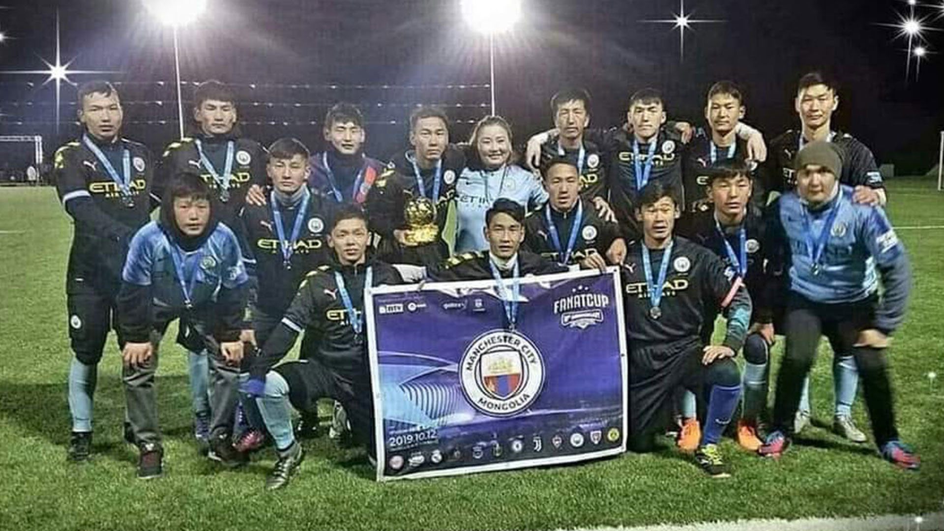
                        Official Supporters Club welcomes Mongolian branch
                