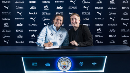 City contrata a goleira Cumings