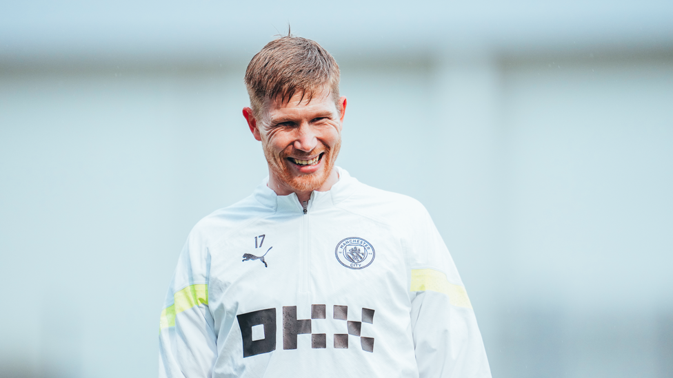 KDB looking relaxed and happy