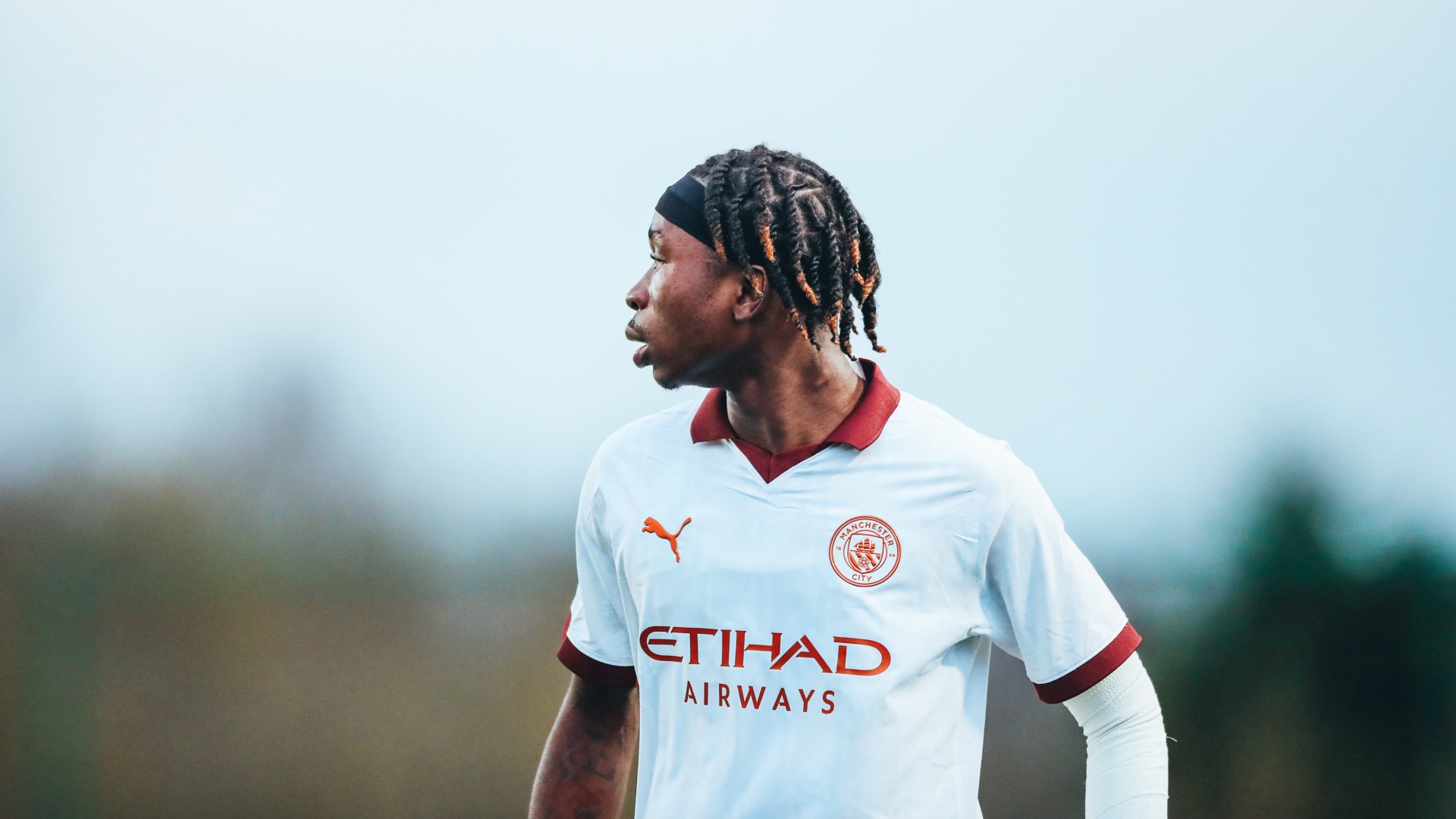ATTACKING THREAT : Joel Ndala looks for the right opportunity to strike. 