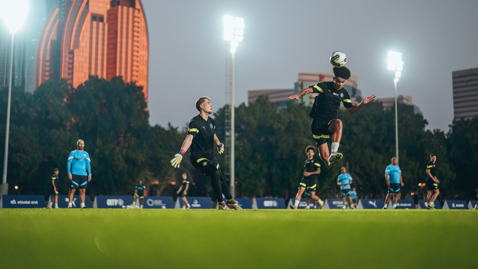 GET UP : Nico O'Reilly looks to turn a header beyond Mikki van Sas