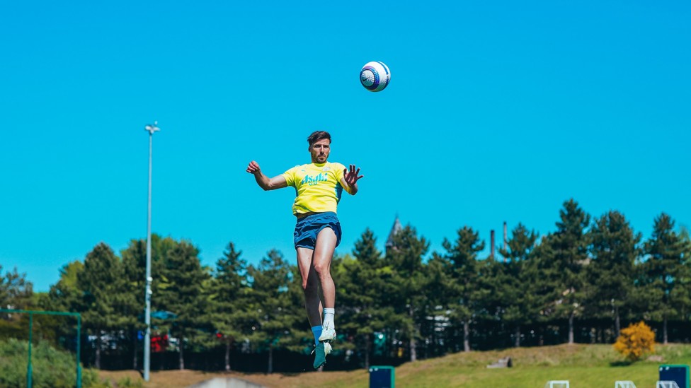 COMMANDING : Ruben Dias meets an aerial ball