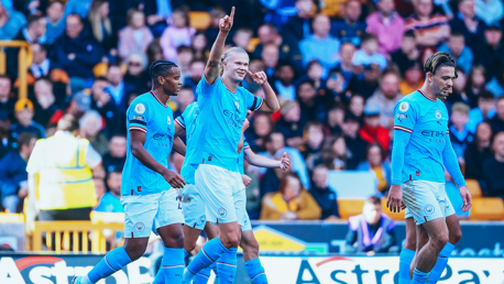 Erling Haaland doubles City's lead